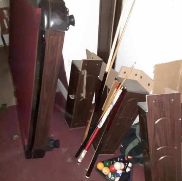 Pool table - Picture 4 of 4